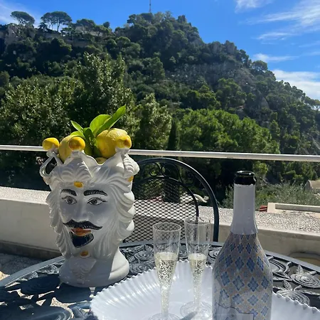 Apartment La Perla *