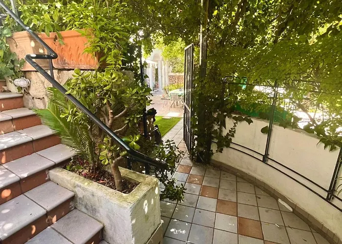 La Perla Apartment *